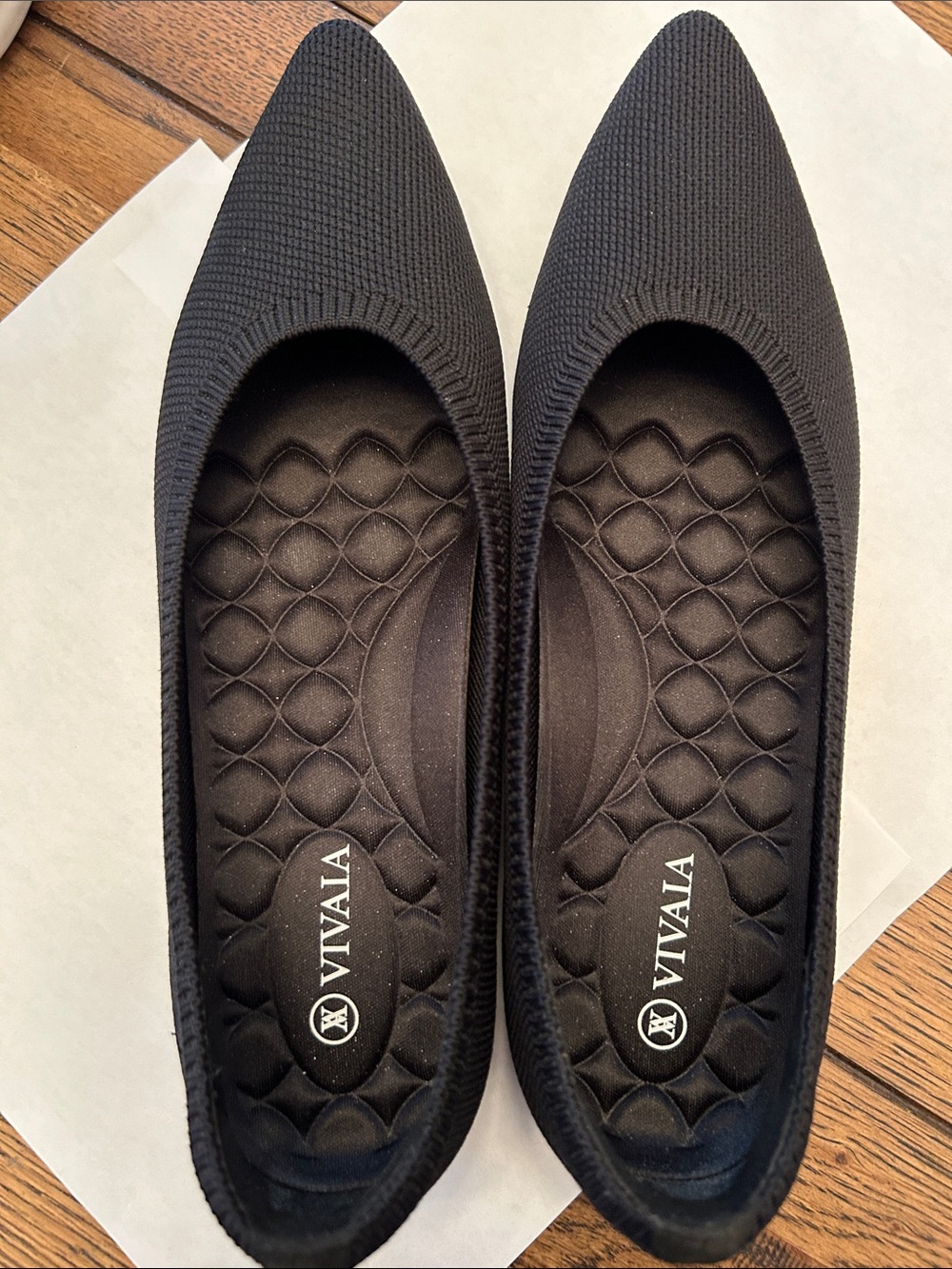 Vivaia 40.5 Black Knit Pointed-Toe Ballet Flats Aria5